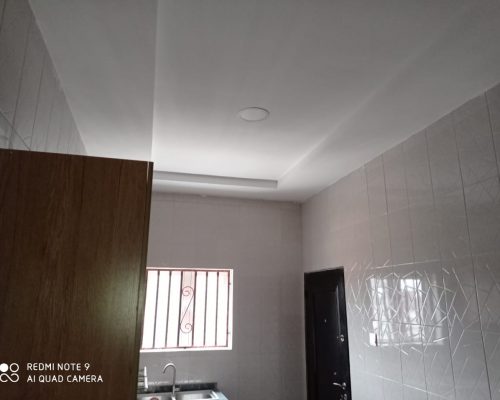 2Storey Luxurious Building FOR SALE at FO1 Kubwa (11)