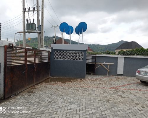 2Storey Luxurious Building FOR SALE at FO1 Kubwa (14)