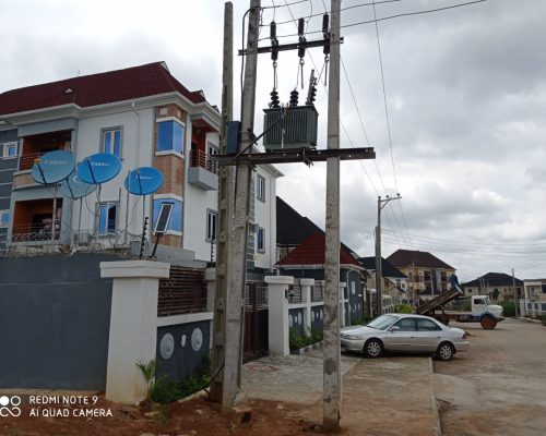 2Storey Luxurious Building FOR SALE at FO1 Kubwa (18)
